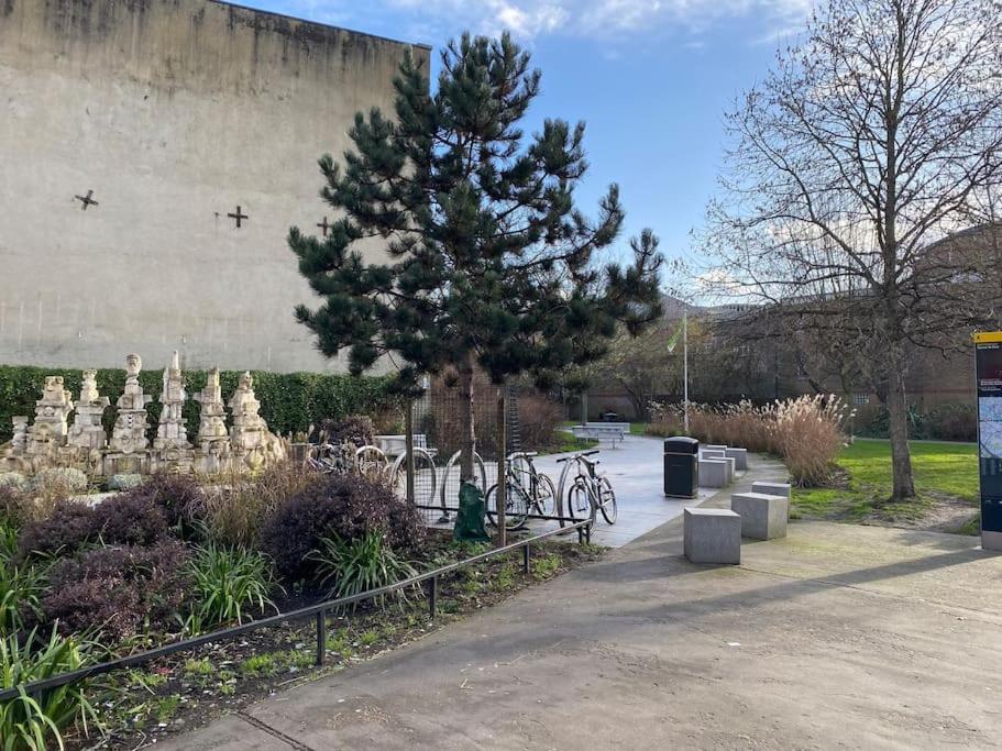London Bridge Flat - Perfect For Families Appartement Buitenkant foto