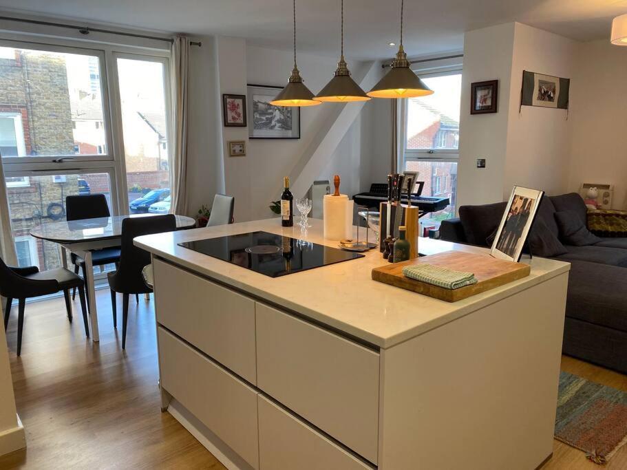 London Bridge Flat - Perfect For Families Appartement Buitenkant foto